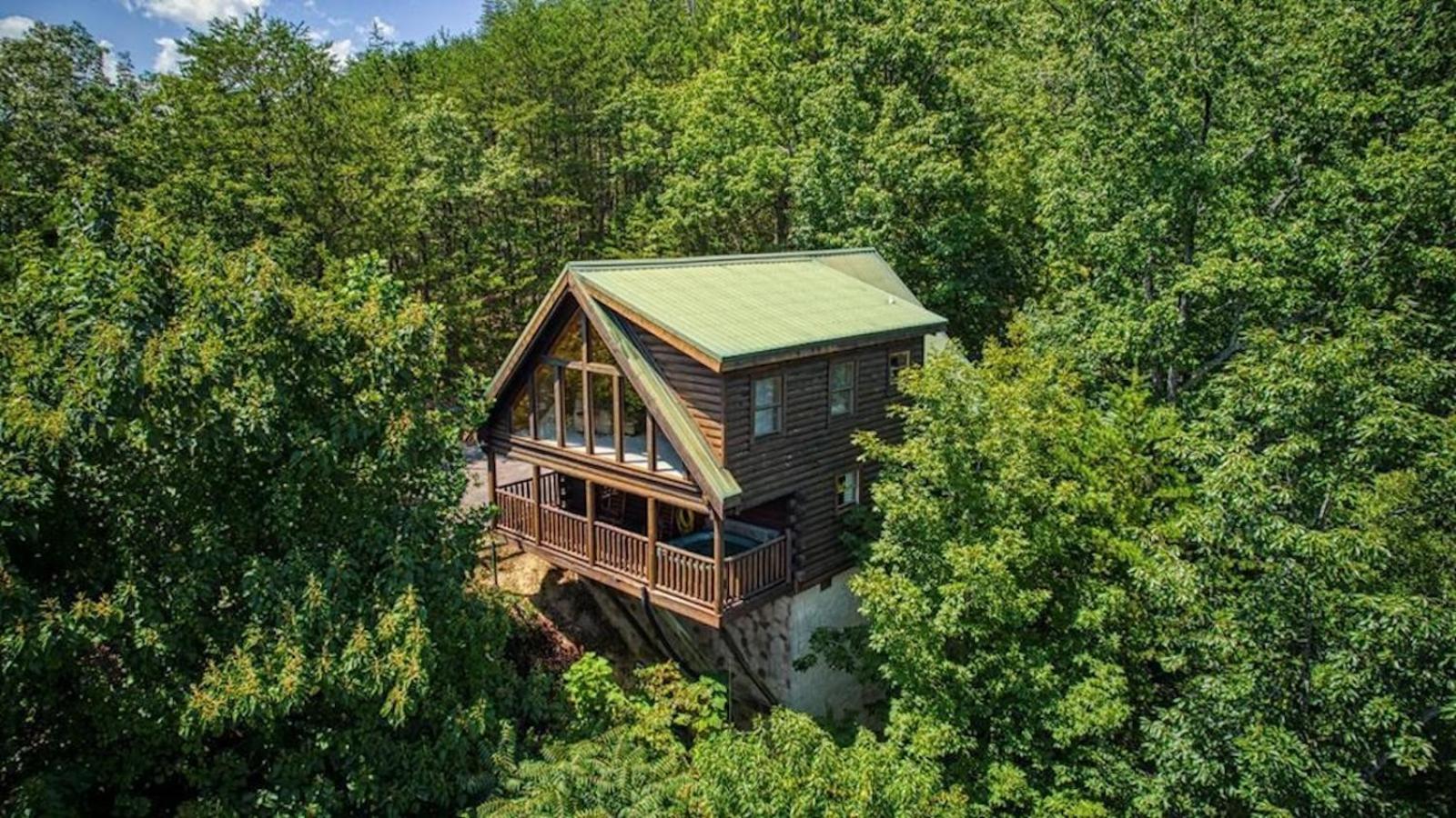 Smoky Paws - Exceptional Cabin, Stunning Mountain Views, Hot Tub, Tranquil, Gigabit Internet, Free L2 Ev Pigeon Forge Exterior photo
